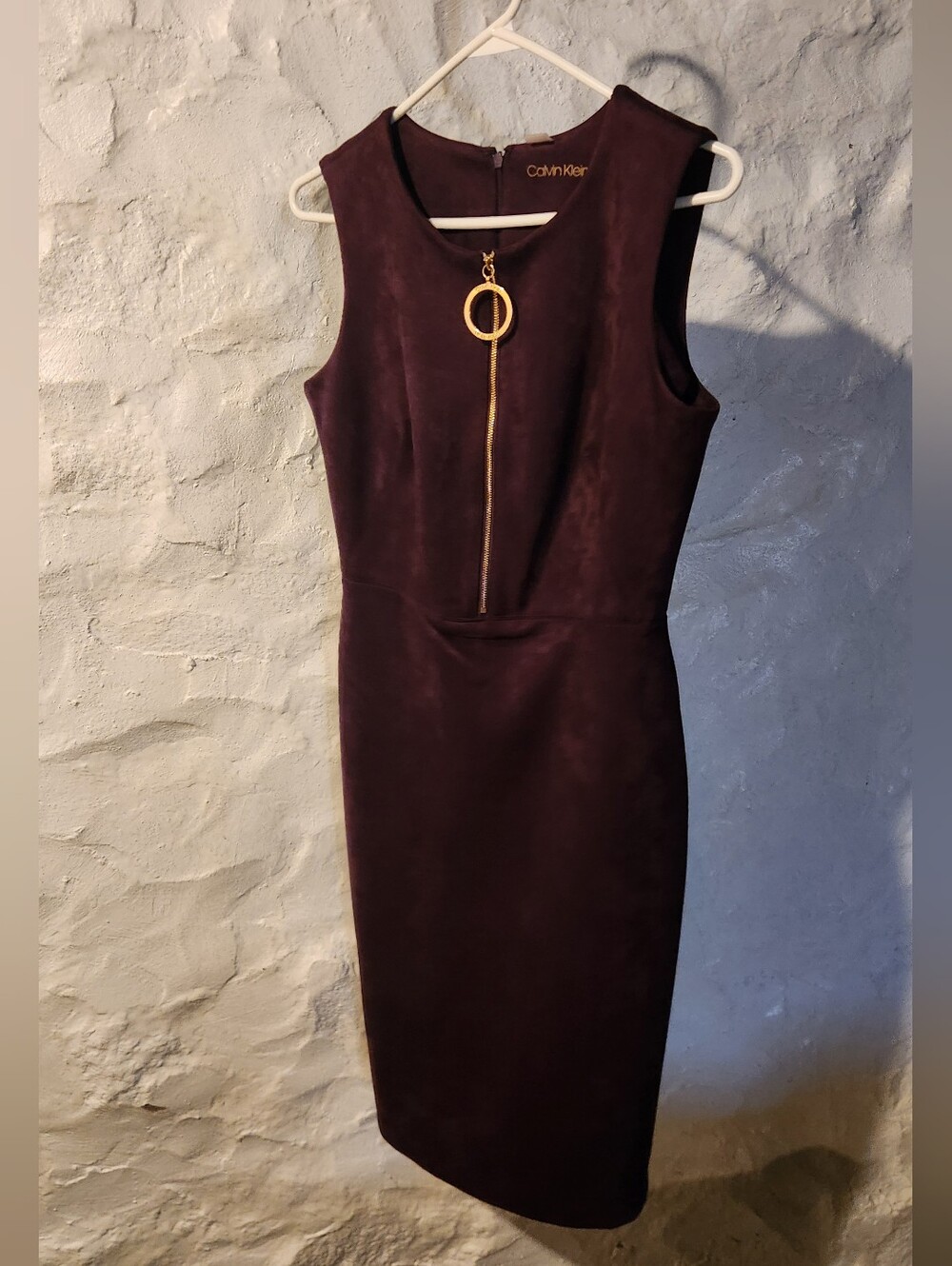 Calvin Klein Faux Suede Deep Purple Sleeveless Sheath Dress Quiet Luxury Sz 6